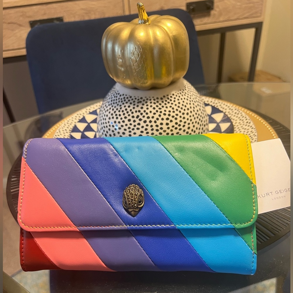 Kurt Geiger Stripe Chain Wallet